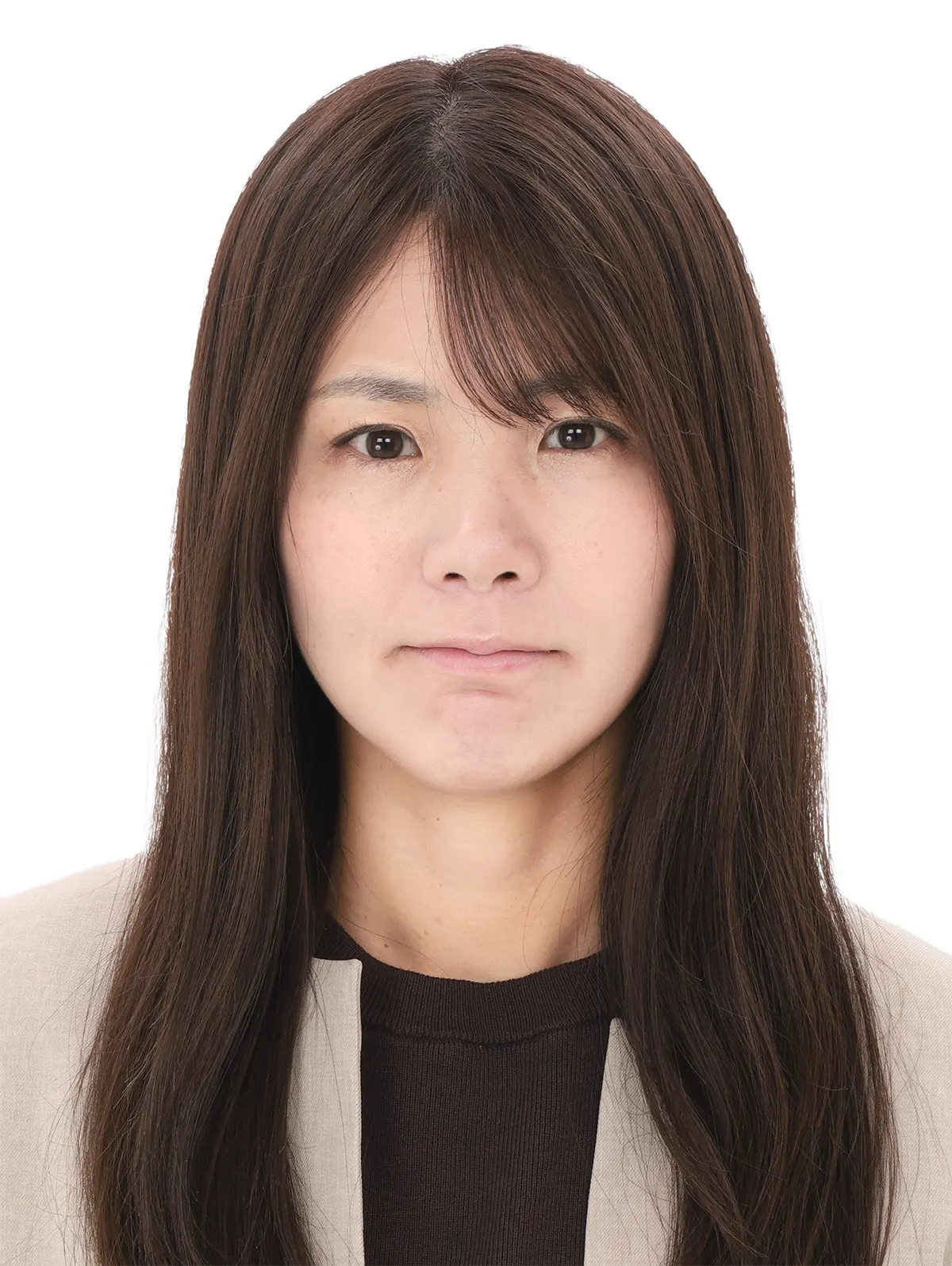 転職証明写真ビフォー