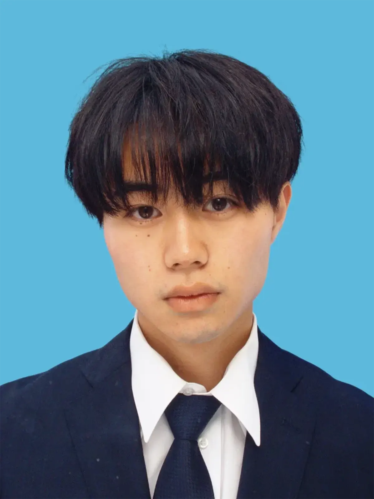 転職証明写真ビフォー