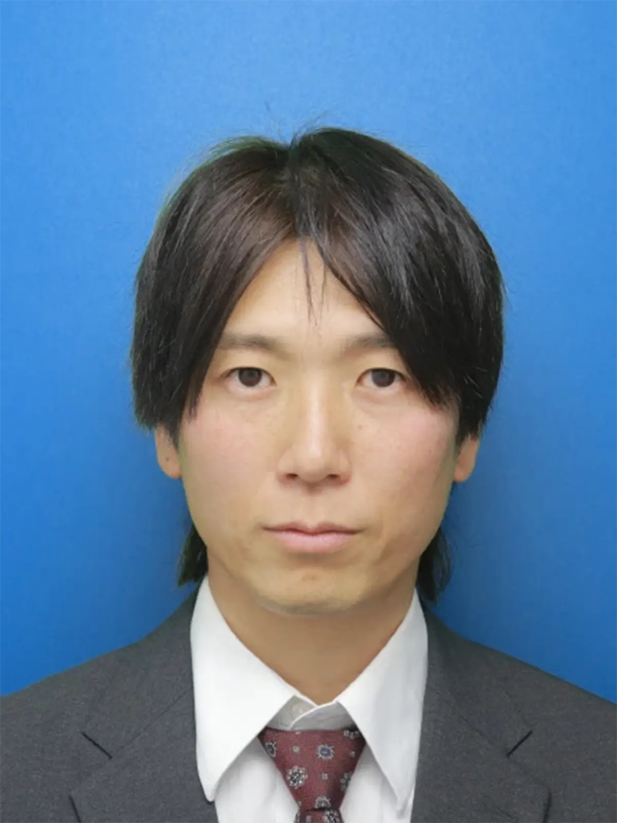 転職証明写真ビフォー