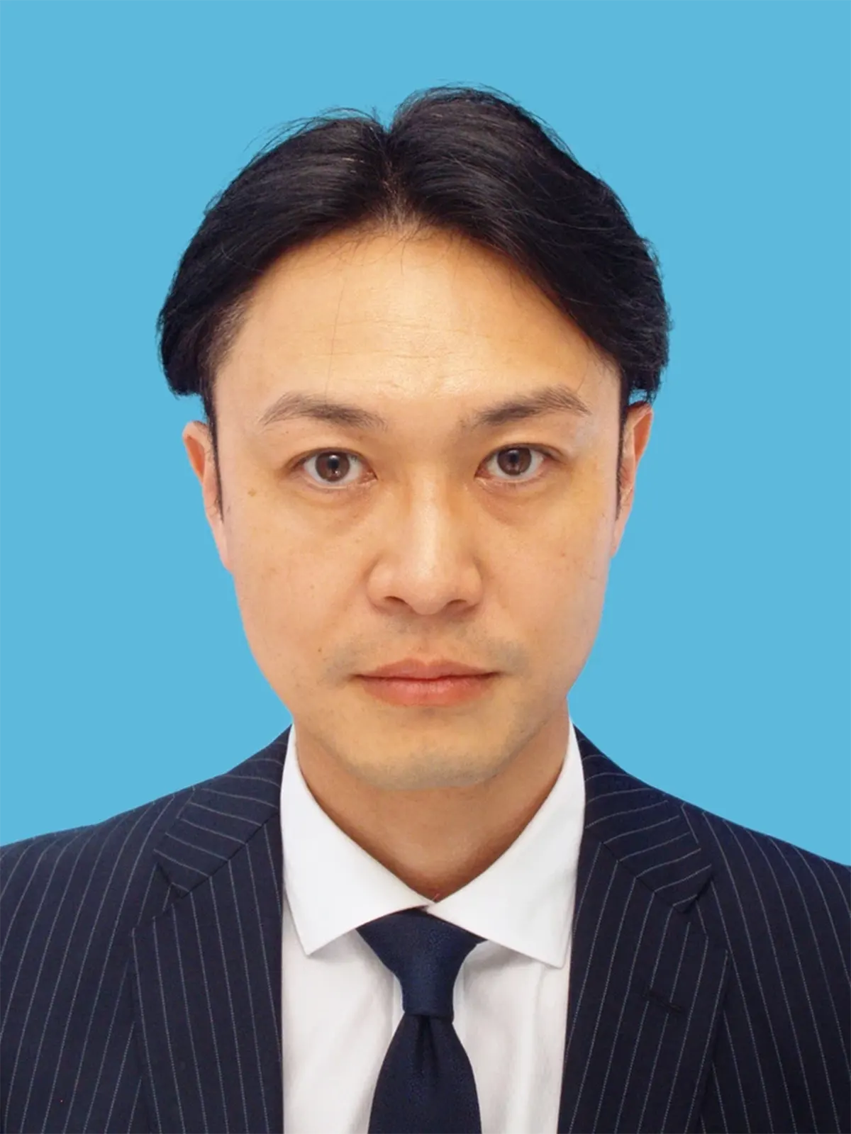 転職証明写真ビフォー