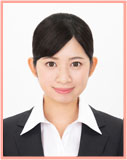 女子の就活用の証明写真