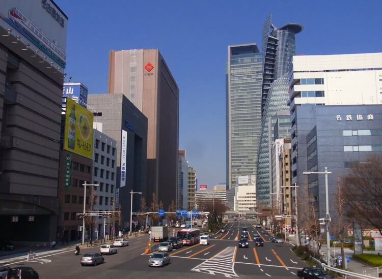 名古屋の栄に就活写真口コミNO.1のスタジオインディが新規オープン