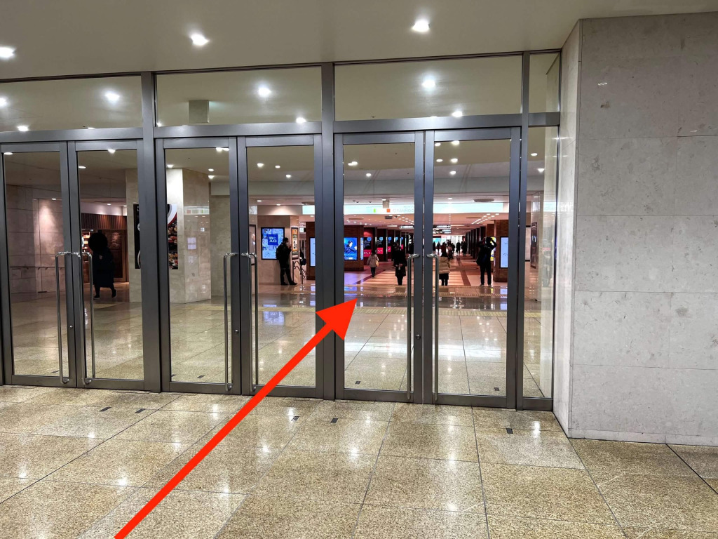 東京駅前店へのアクセス3