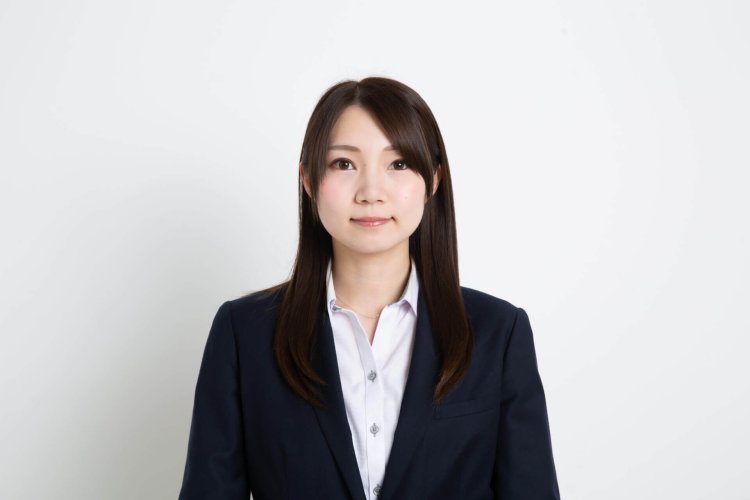 就活証明写真の写りが変なんです！変に思う原因と解決法をプロが解説！3