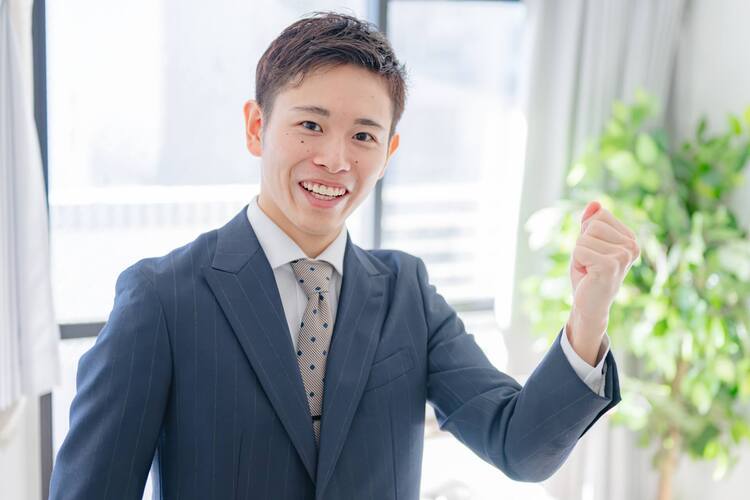 就活生必見!就活の証明写真で好印象を与える「髪型」4パターンを紹介2