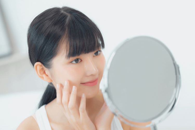 インターンでも証明写真でカラコン着用はNG?業界ごとにプロが解説2