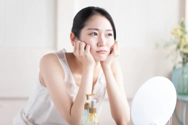 転職の「証明写真メイク」はどこまでセーフ?パーツ別の化粧のコツも1
